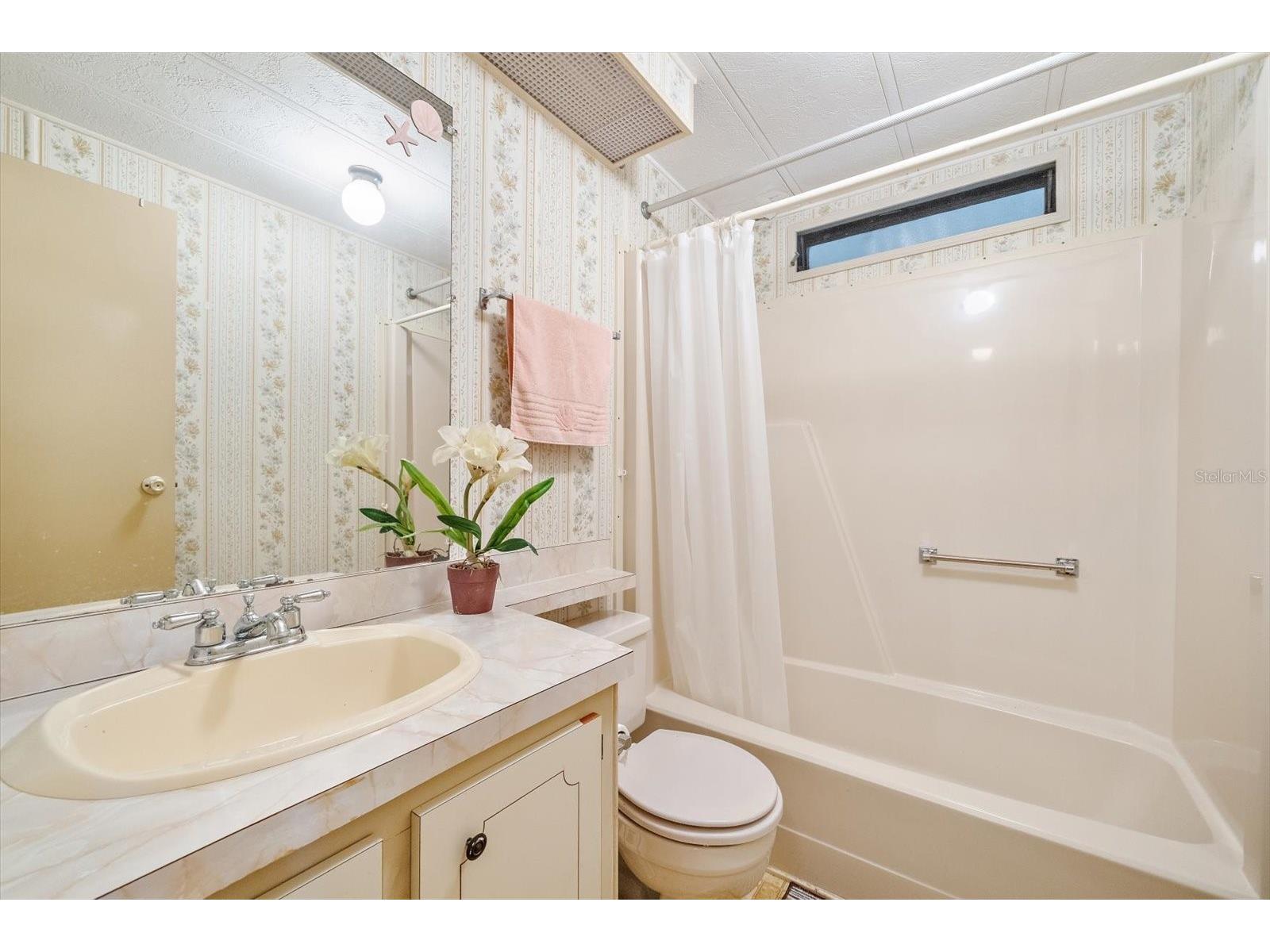 132 Lakeview Drive #132 Palmetto FL 34221 A4691623 image8