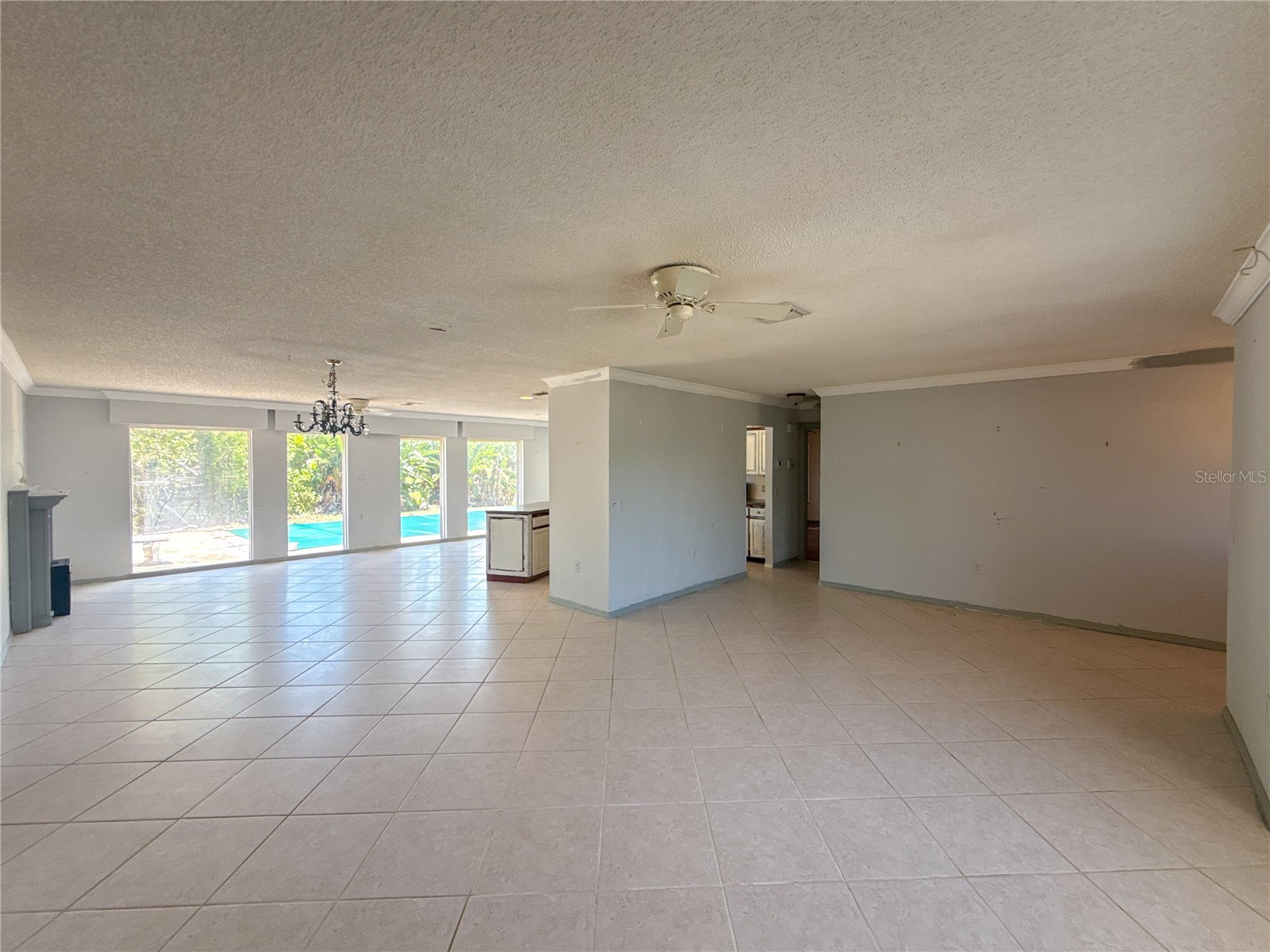 132 Mark Twain Lane Rotonda West FL 33947 TB8521935 image3