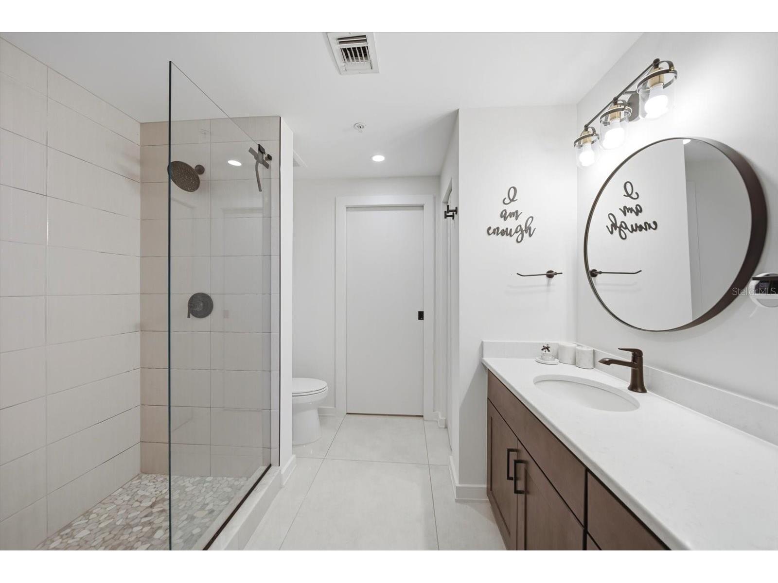 132 Mirror Lake #403 Saint Petersburg FL 33701 TB8512486 image22