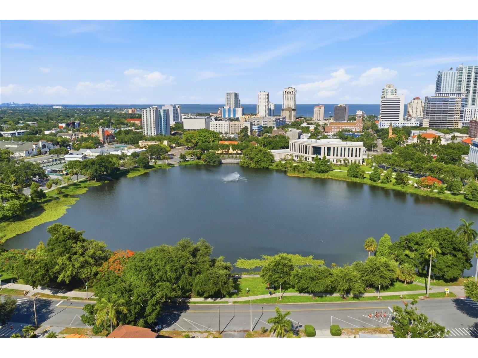 132 Mirror Lake #403 Saint Petersburg FL 33701 TB8512486 image36