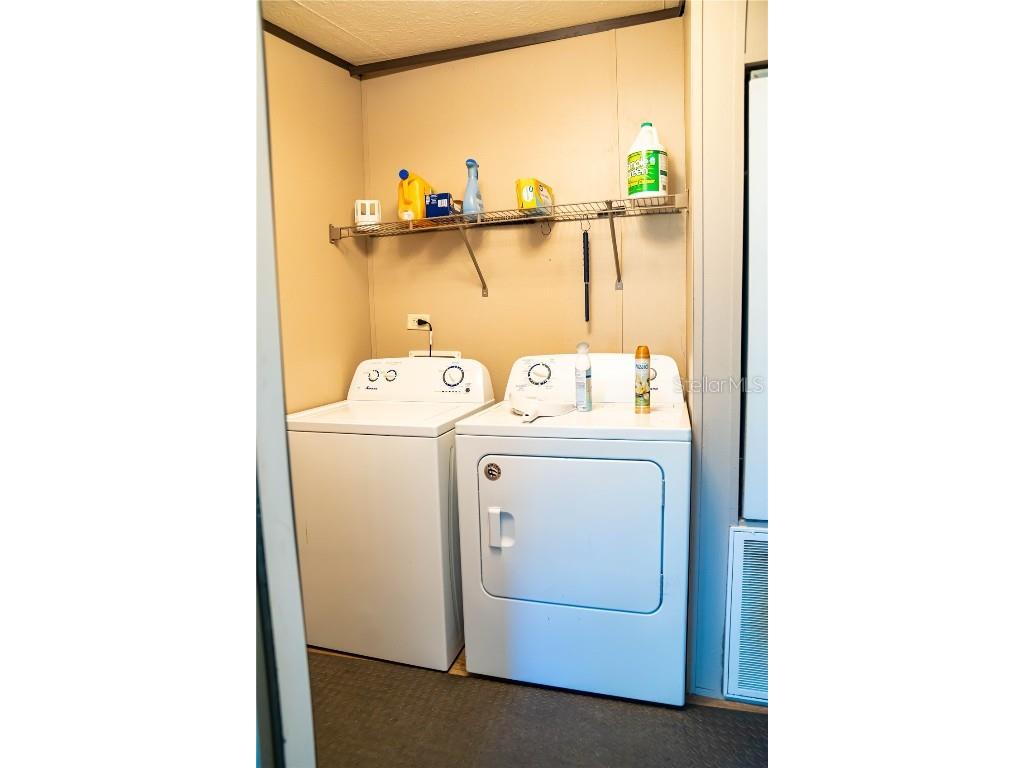 132 Nutmeg Trail Interlachen FL 32148 TB8458684 image40