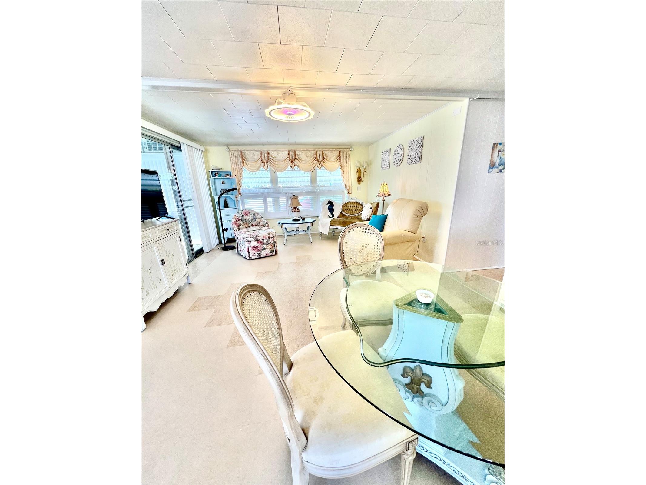 132 S Park Drive Venice FL 34285 A4659903 image4