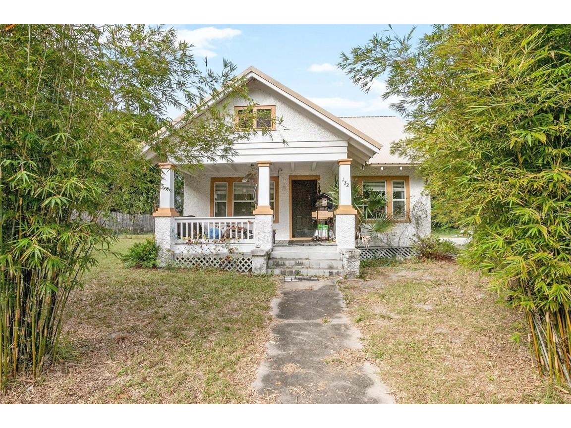 132 S Salisbury Avenue Deland FL 32720 V4933059 image1