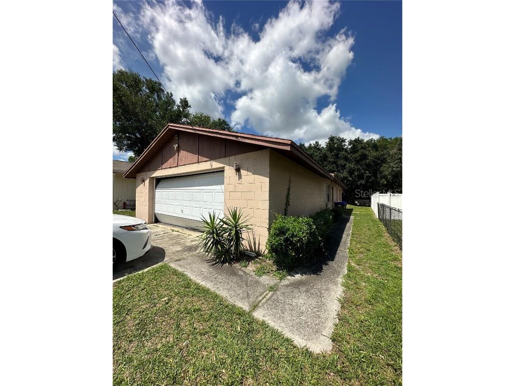 132 Samuel Street Orlando FL 32810 O6112938 image1