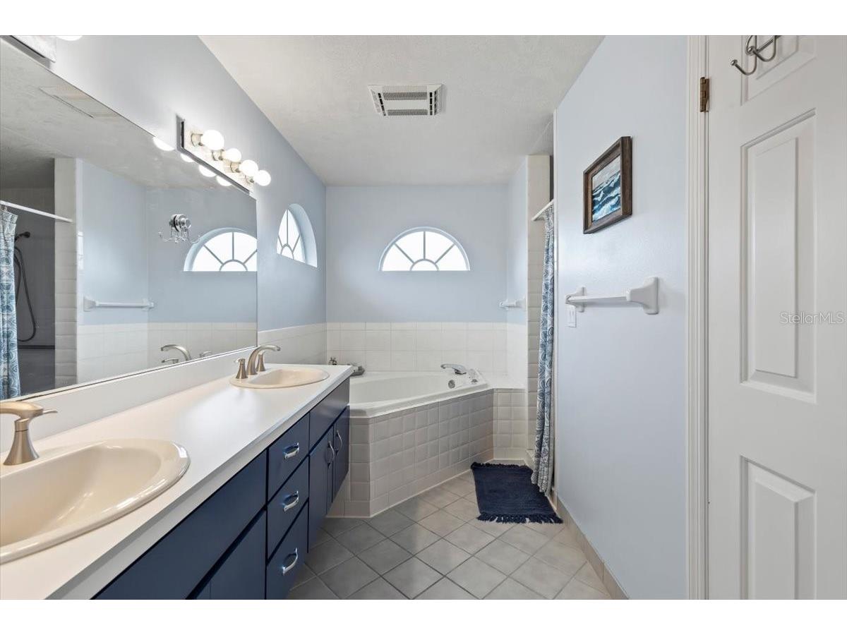 132 Sea Street New Smyrna Beach FL 32168 V4946867 image29