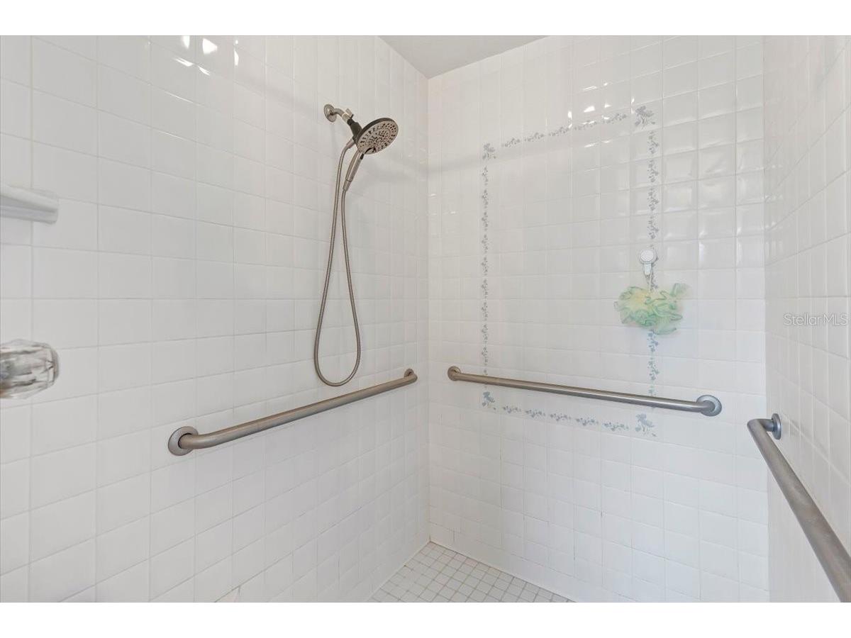 132 Sea Street New Smyrna Beach FL 32168 V4946867 image31