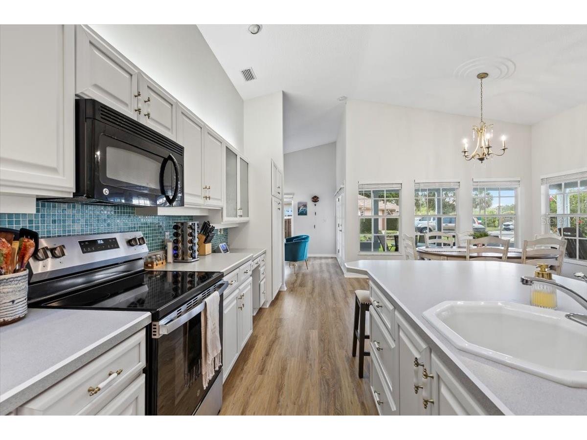 132 Sea Street New Smyrna Beach FL 32168 V4946867 image8