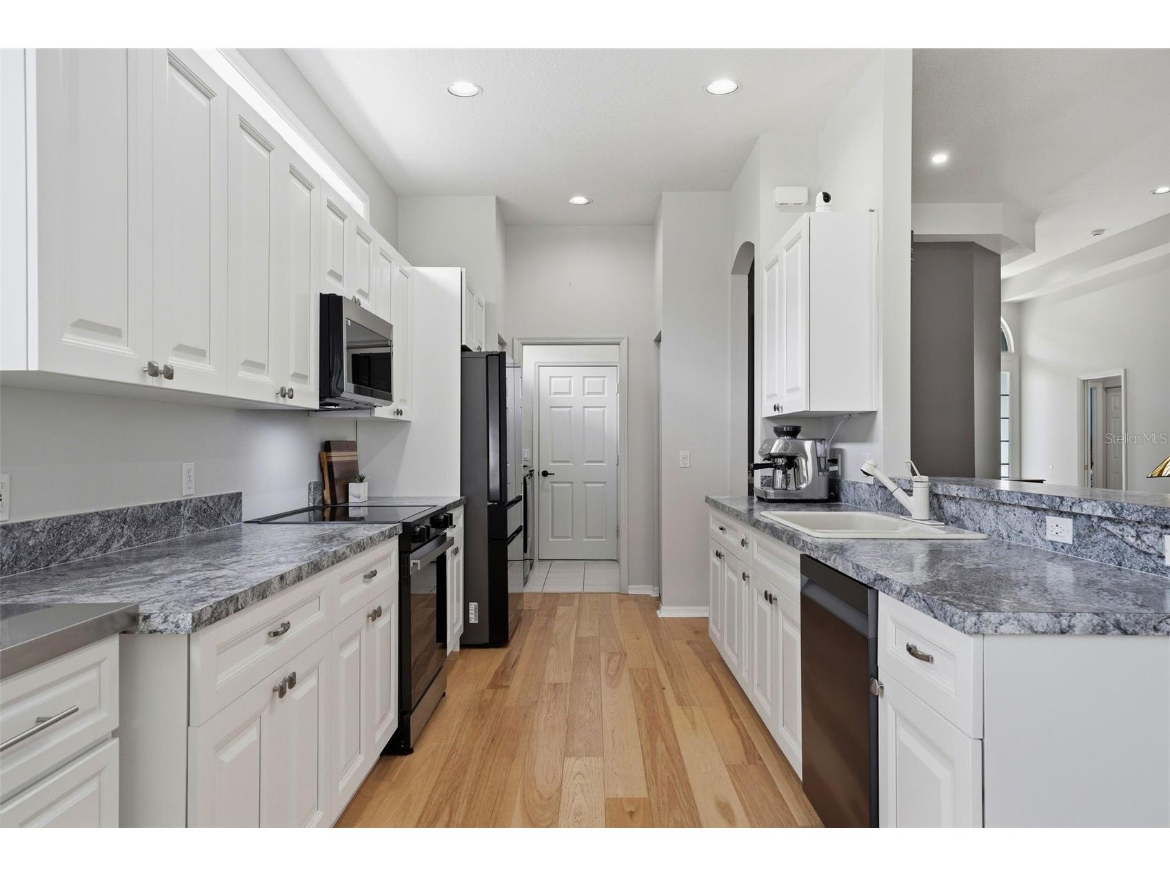 132 Tall Trees Court Sarasota FL 34232 A4689367 image12