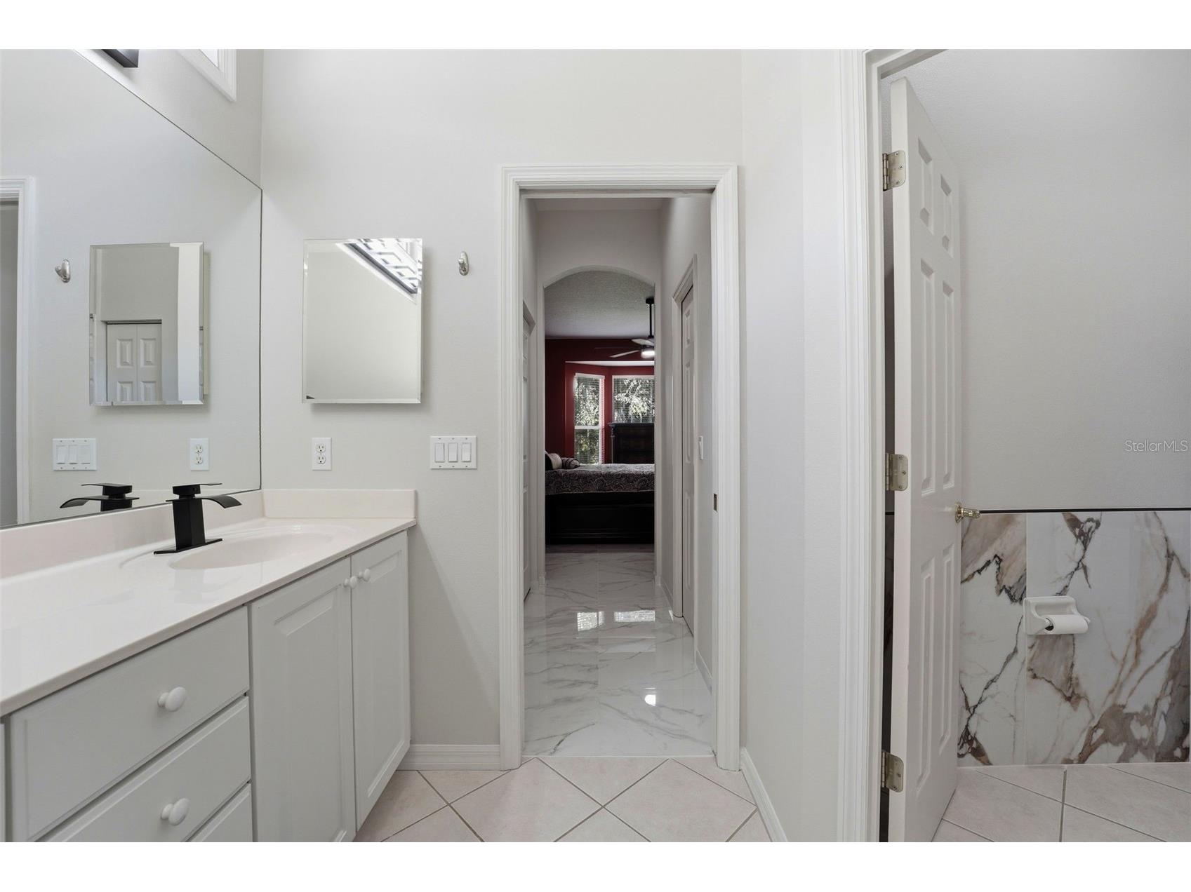 132 Tall Trees Court Sarasota FL 34232 A4689367 image23