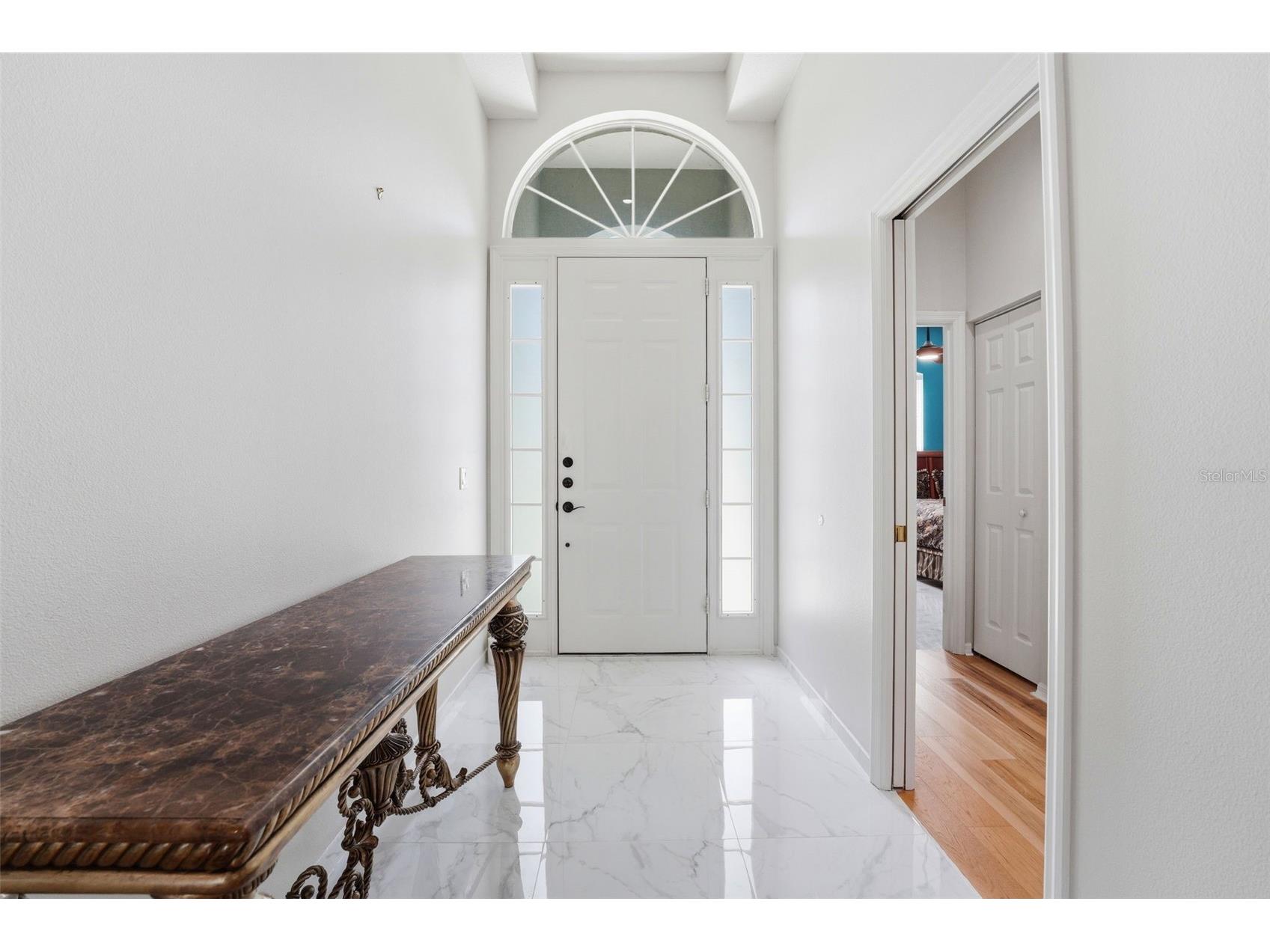 132 Tall Trees Court Sarasota FL 34232 A4689367 image3
