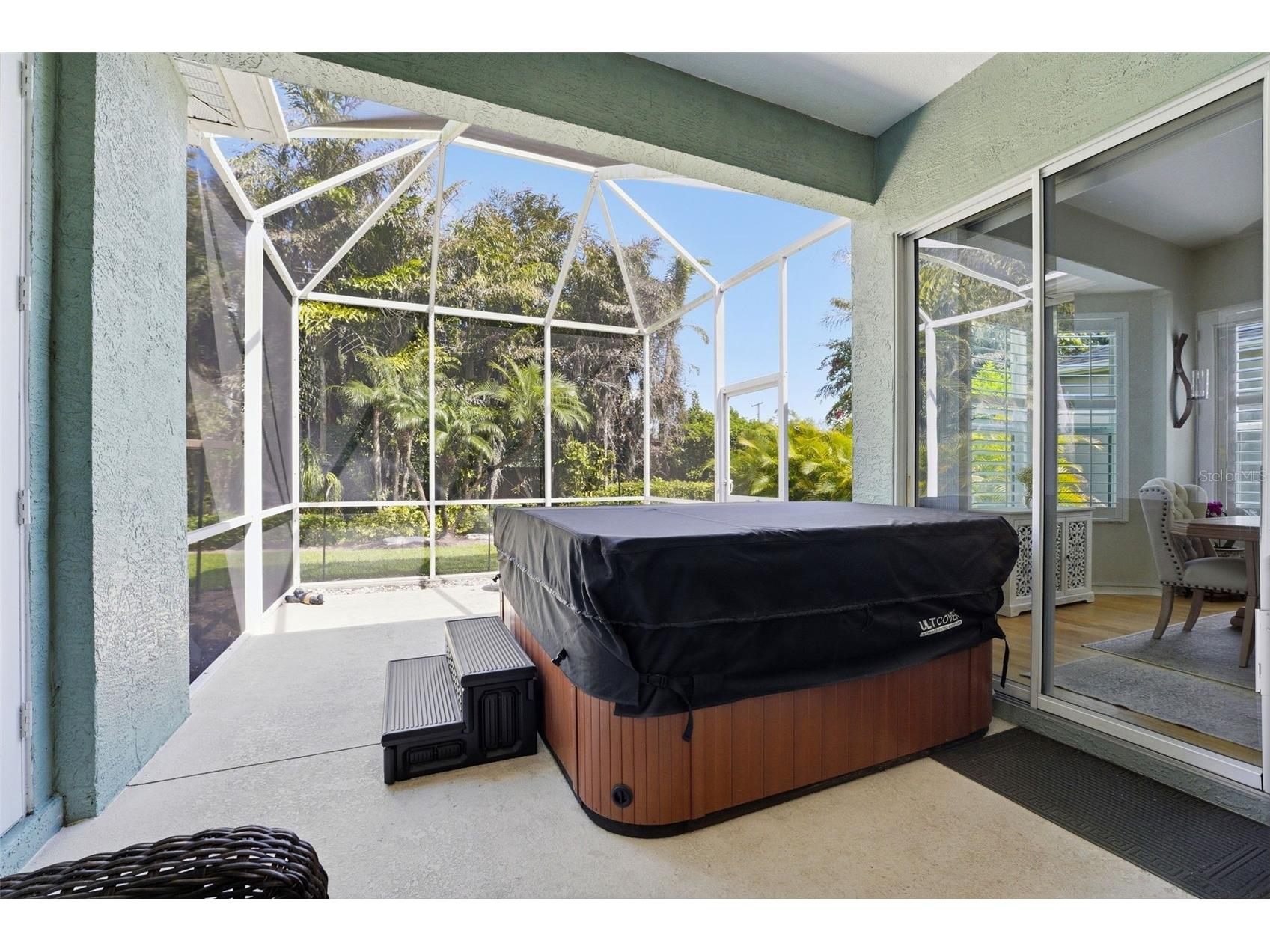 132 Tall Trees Court Sarasota FL 34232 A4689367 image31