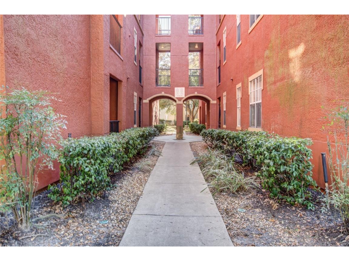 132 Vista Verdi Circle #100 Lake Mary FL 32746 O6260559 image1