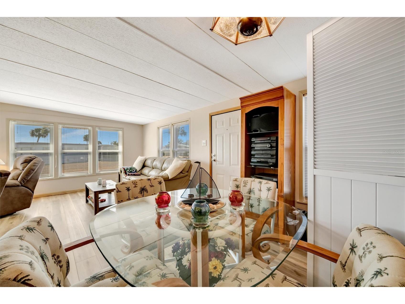 132 W Saint Lucia Loop Apollo Beach FL 33572 TB8472668 image17