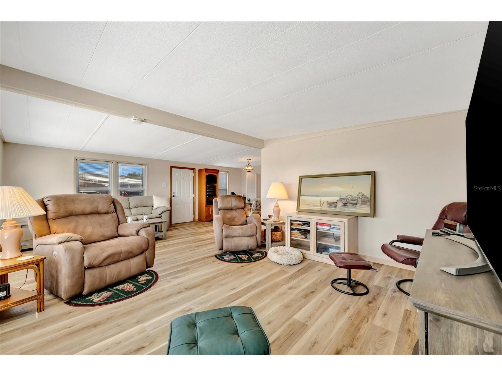 132 W Saint Lucia Loop Apollo Beach FL 33572 TB8472668 image22