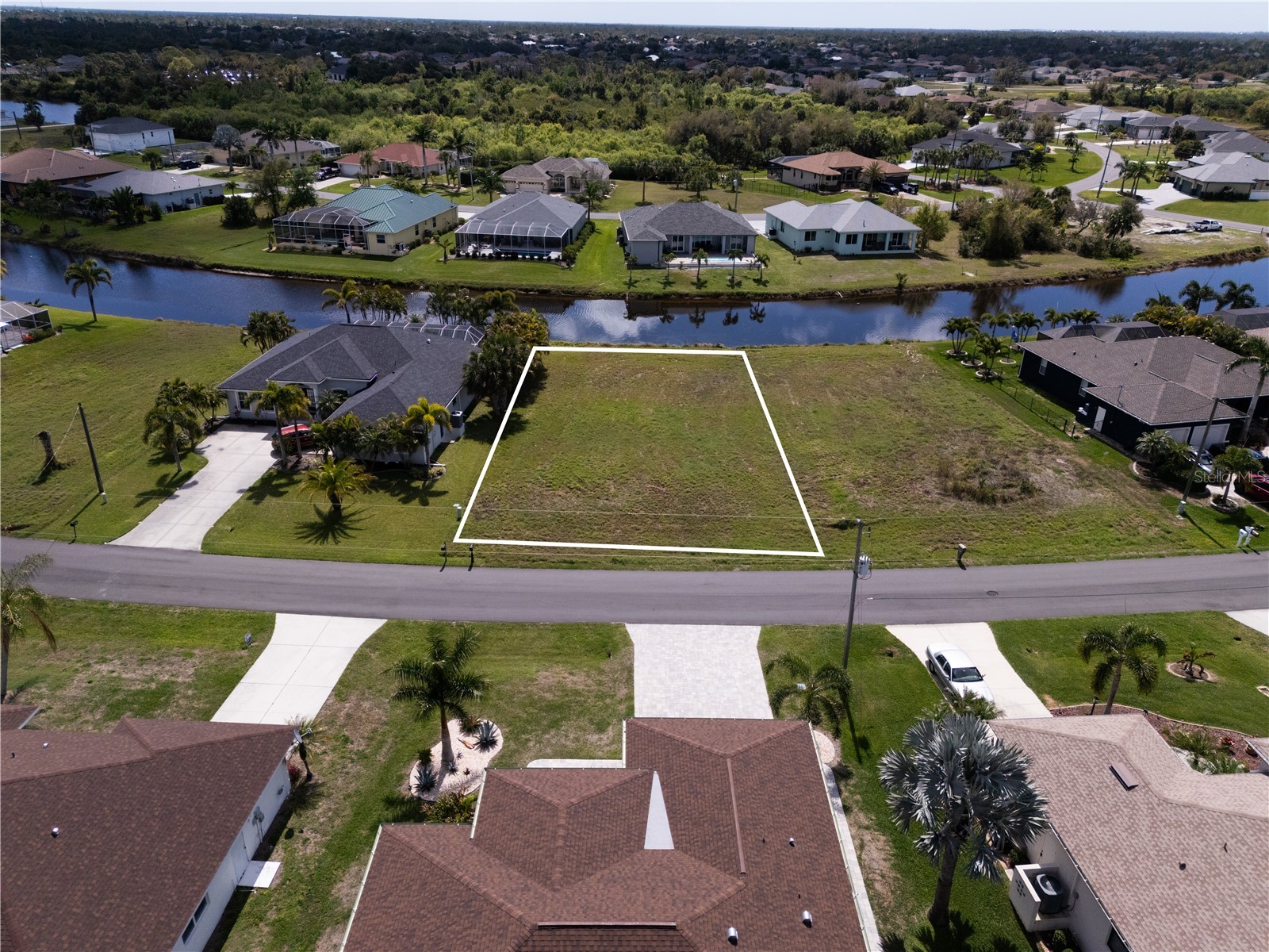 132 White Marsh Lane Rotonda West FL 33947 A4688180 image1