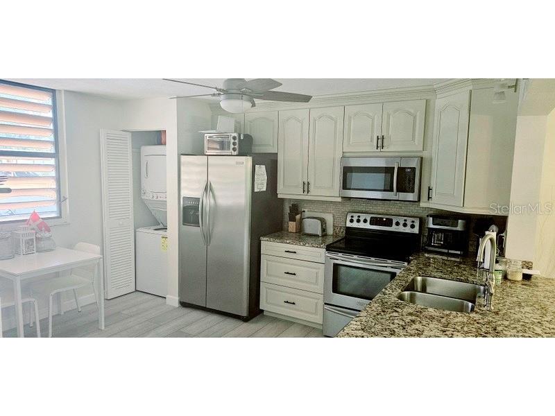 132 Wild Palm Drive #132 Bradenton FL 34210 A4650405 image3