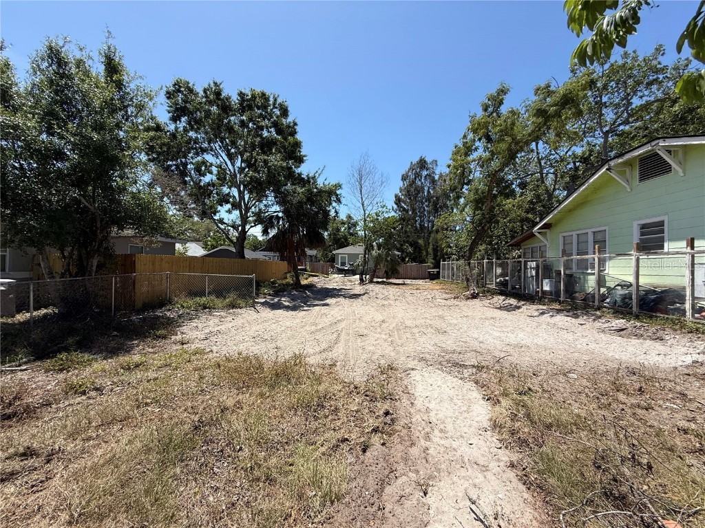 1320 10th Avenue S Saint Petersburg FL 33705 TB8381414 image1