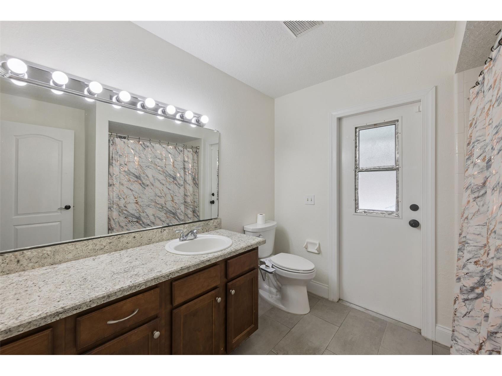 1320 4th Street Orange City FL 32763 O6415967 image21