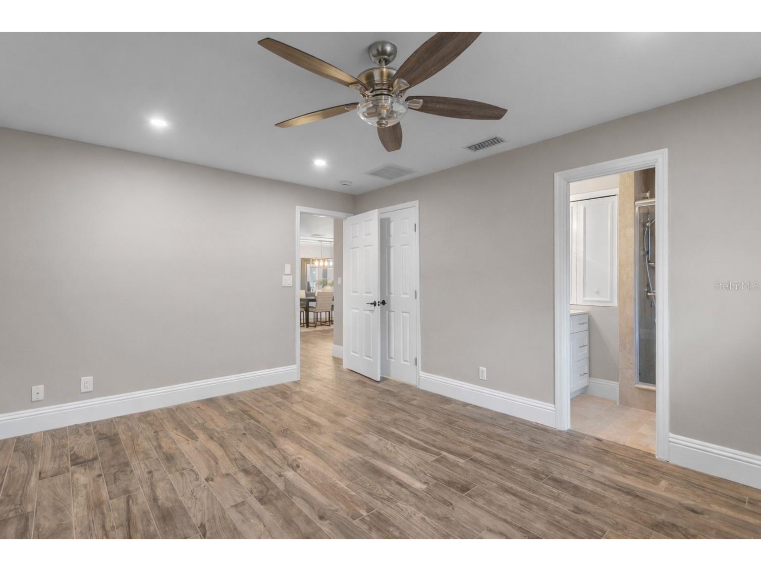 1320 52nd Avenue NE Saint Petersburg FL 33703 TB8457340 image32