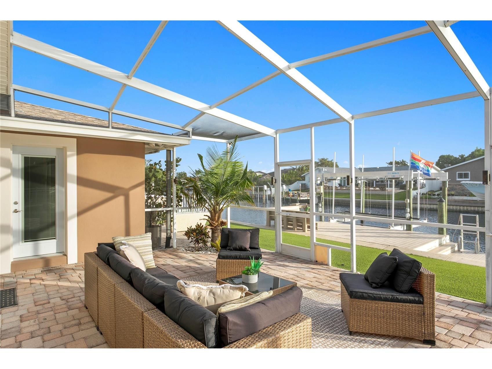 1320 52nd Avenue NE Saint Petersburg FL 33703 TB8457340 image44