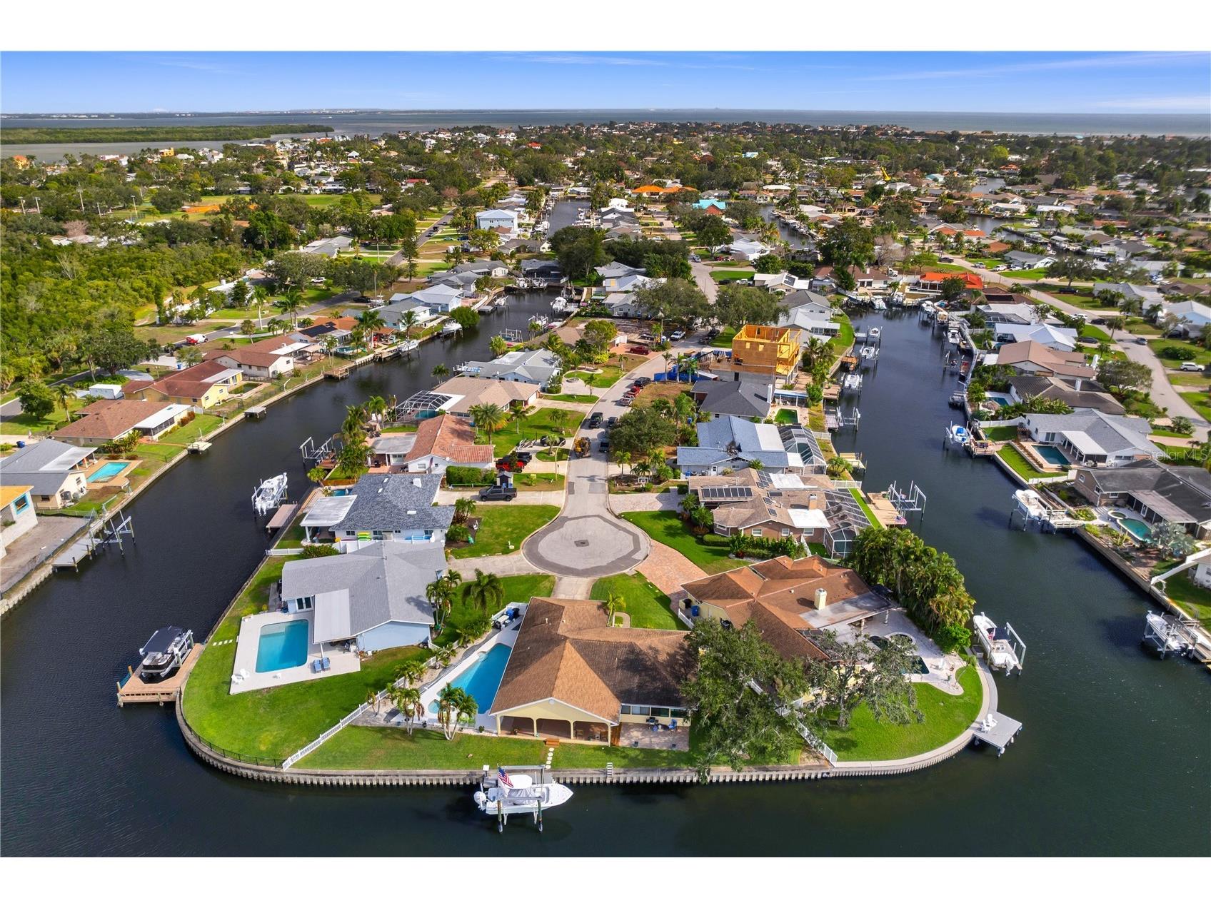 1320 52nd Avenue NE Saint Petersburg FL 33703 TB8457340 image75