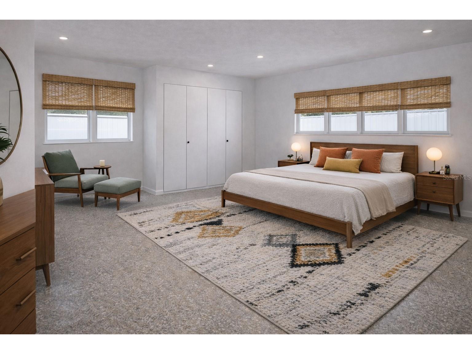 1320 Augusta Lane S Saint Petersburg FL 33707 A4679305 image5