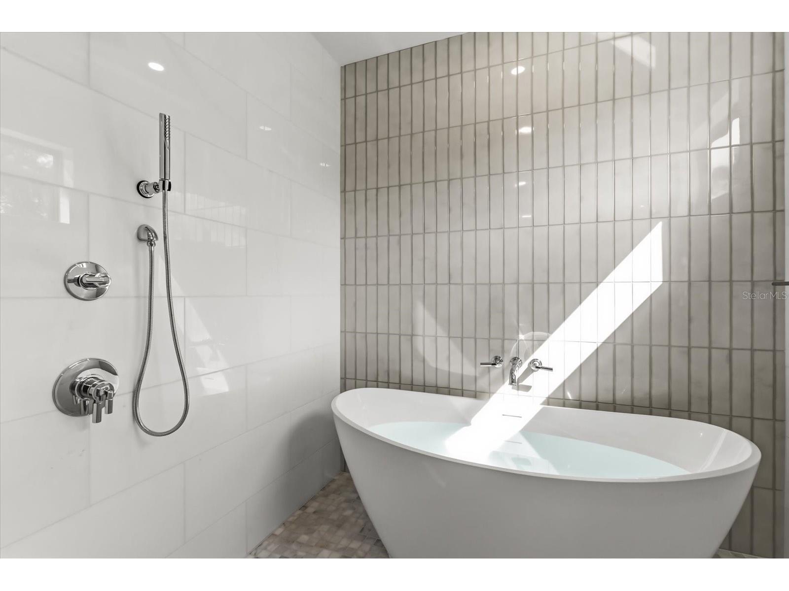 1320 Cloverlawn Avenue Orlando FL 32806 O6385280 image27