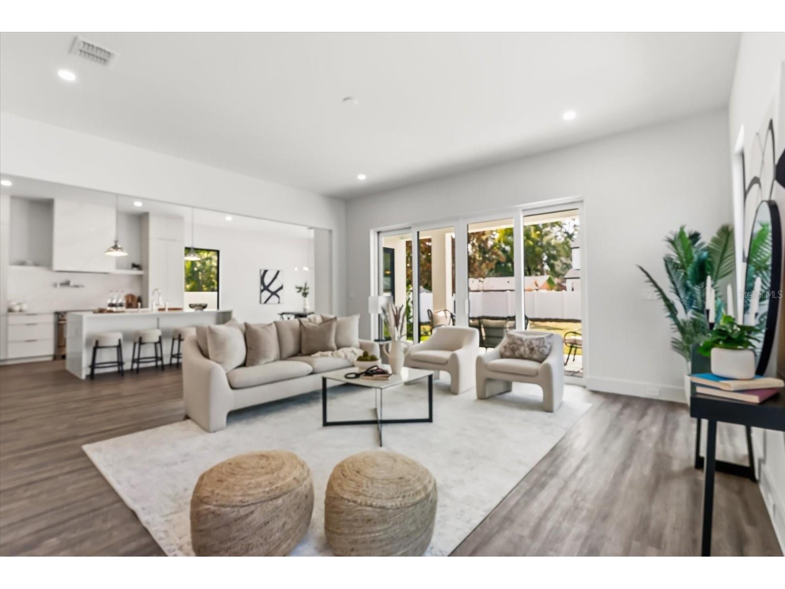 1320 Cloverlawn Avenue Orlando FL 32806 O6385280 image3