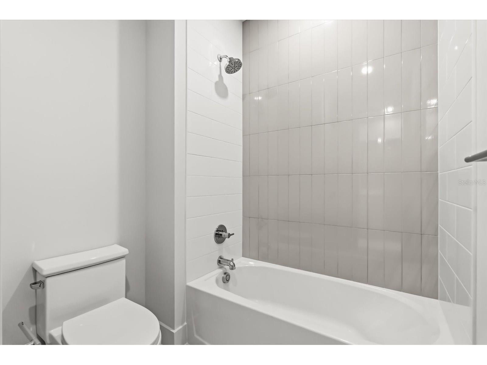 1320 Cloverlawn Avenue Orlando FL 32806 O6385280 image34