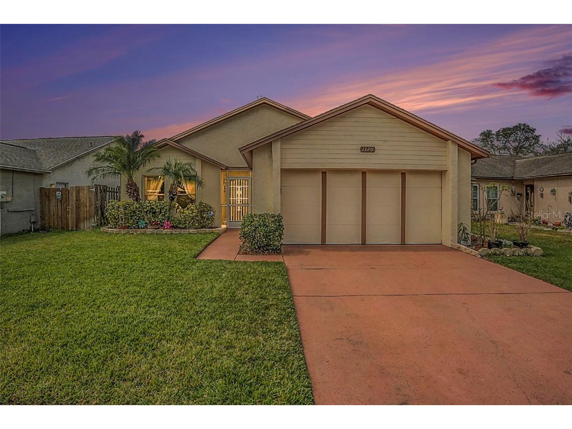 1320 Hatch Place Valrico FL 33594 T3505777 image1