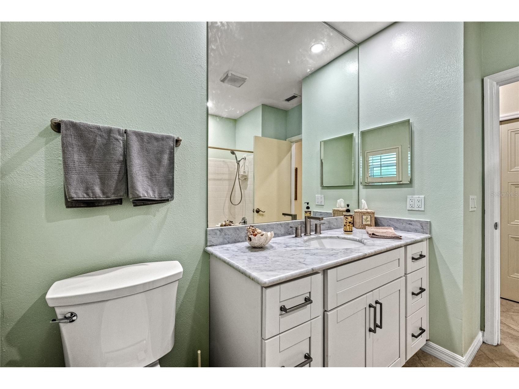 1320 Moonmist Drive #B-11 Sarasota FL 34242 - LITTLE SARASOTA BAY A4679270 image46