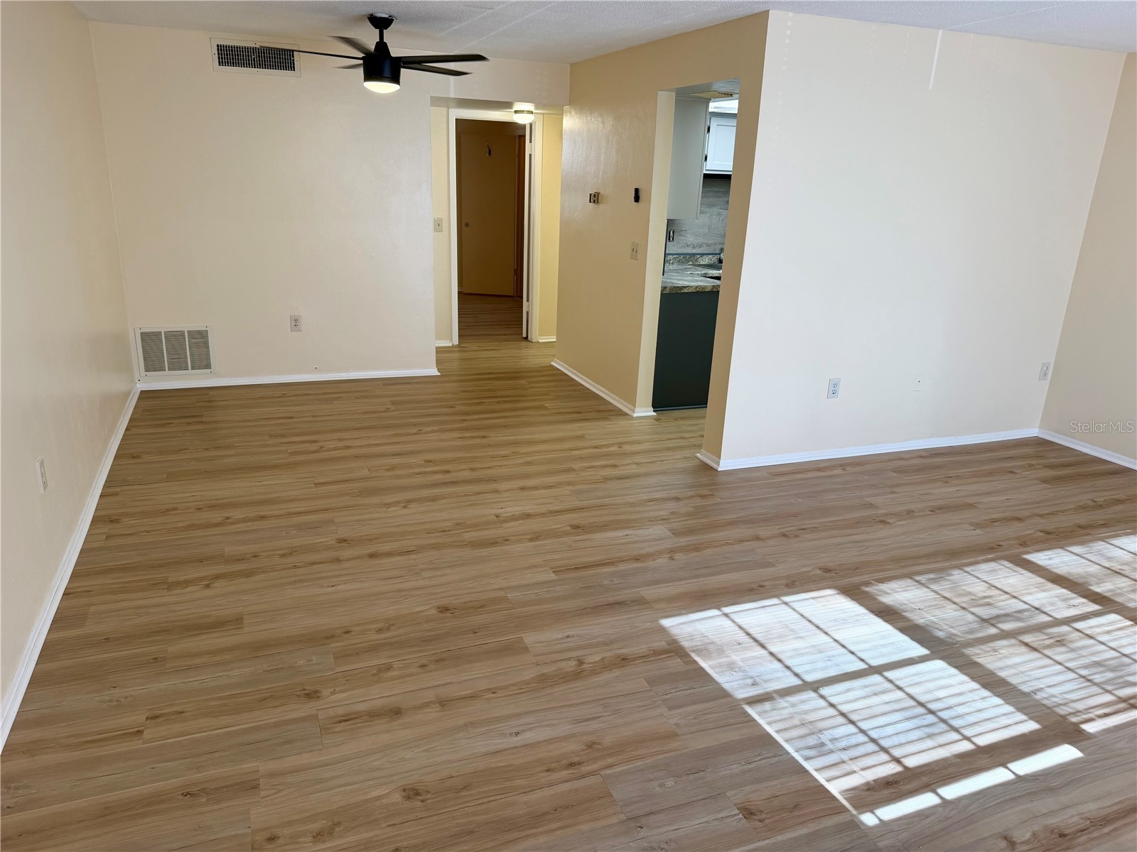 1320 Moreland Drive #12 Clearwater FL 33764 TB8498845 image4