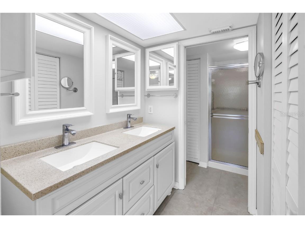 1320 Pasadena Avenue S #203 South Pasadena FL 33707 TB8445377 image22