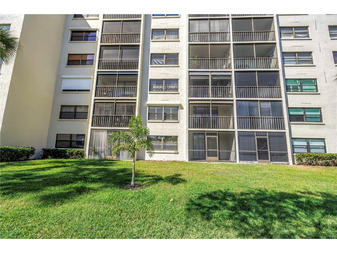 1320 Pasadena Avenue S #203 South Pasadena FL 33707 TB8445377 image35