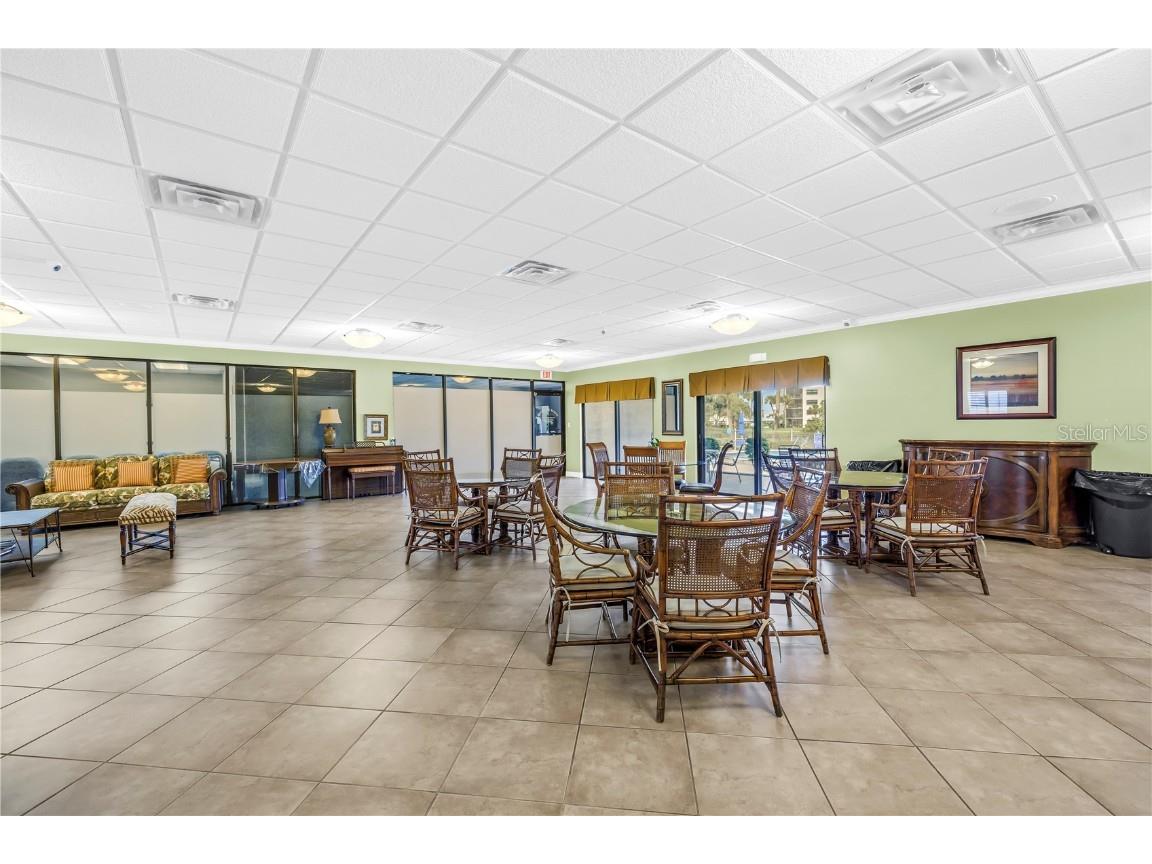 1320 Pasadena Avenue S #203 South Pasadena FL 33707 TB8445377 image50