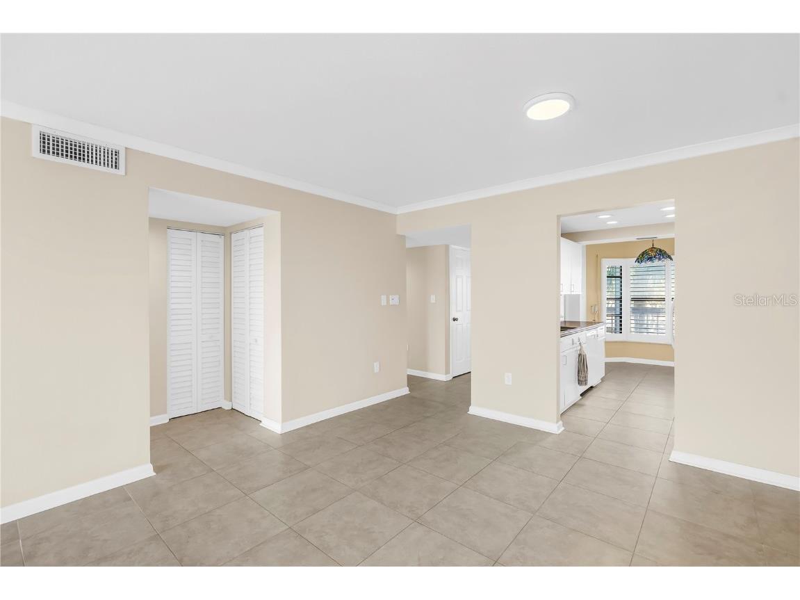 1320 Pasadena Avenue S #203 South Pasadena FL 33707 TB8445377 image7