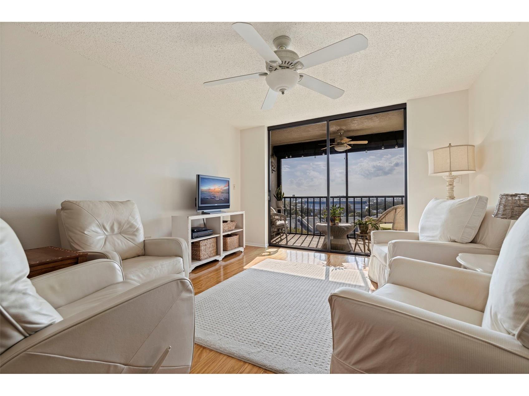 1320 Pasadena Avenue S #605 South Pasadena FL 33707 - BOCA CIEGA BAY TB8476311 image5