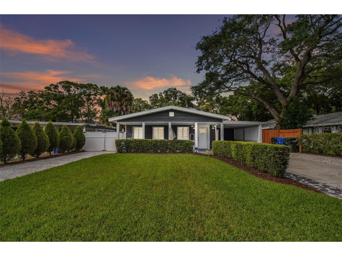 1320 Pine Avenue NW Largo FL 33770 U8238034 image1