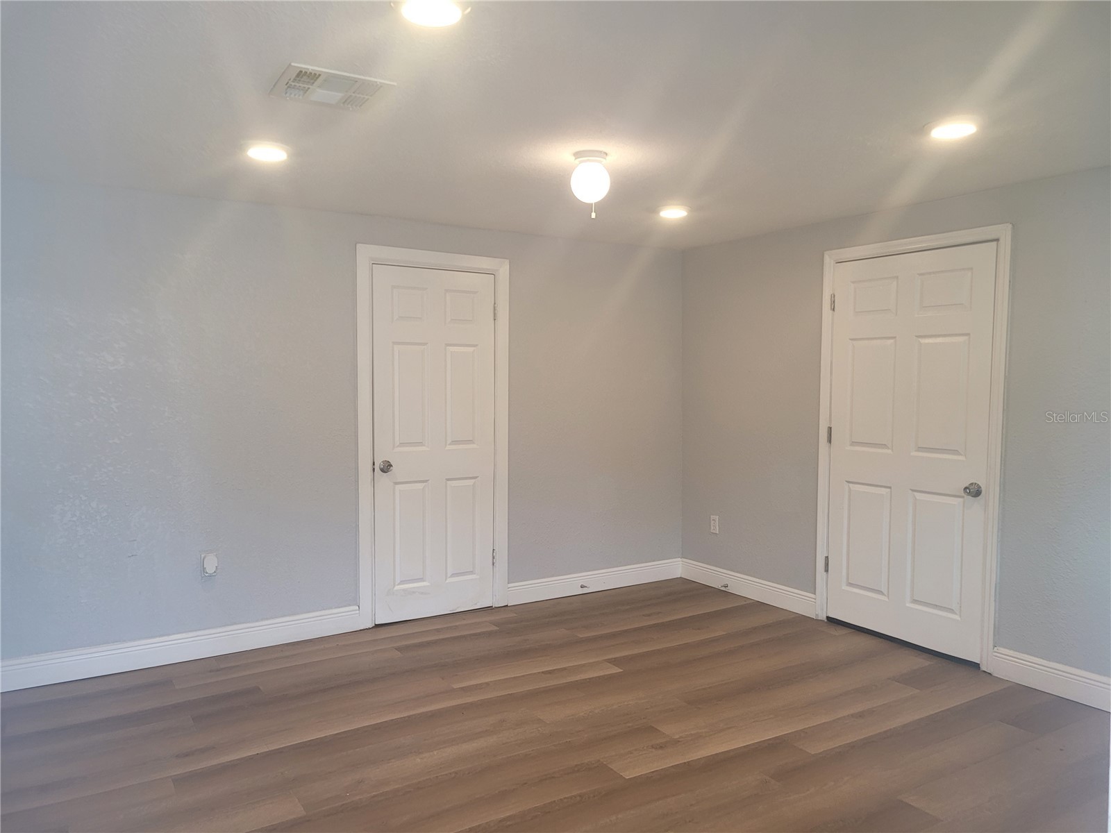 1320 S Oleander Avenue Sanford FL 32771 O6387940 image3