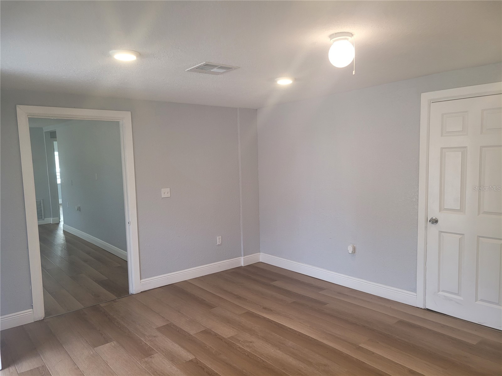 1320 S Oleander Avenue Sanford FL 32771 O6387940 image4
