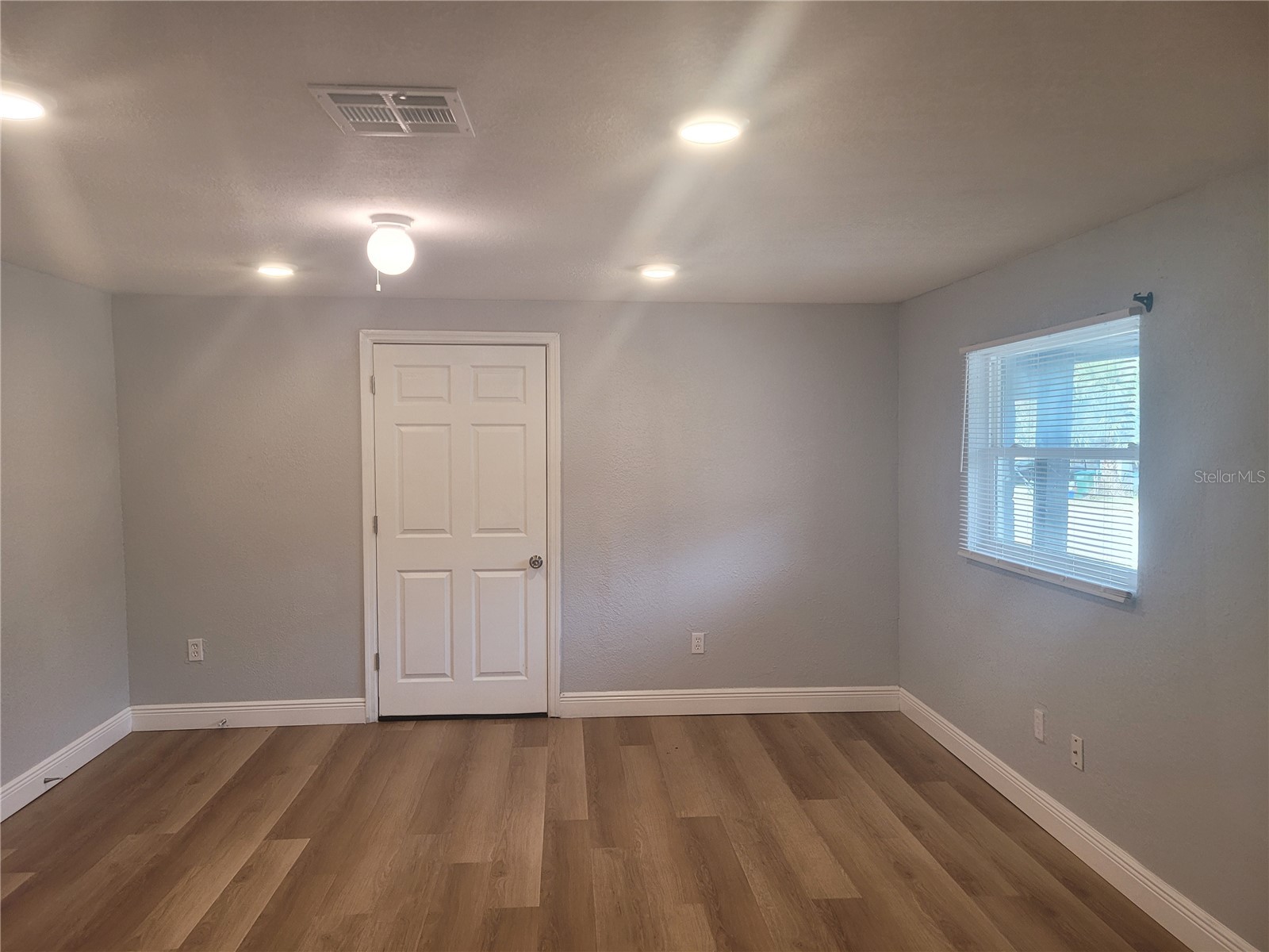 1320 S Oleander Avenue Sanford FL 32771 O6387940 image5