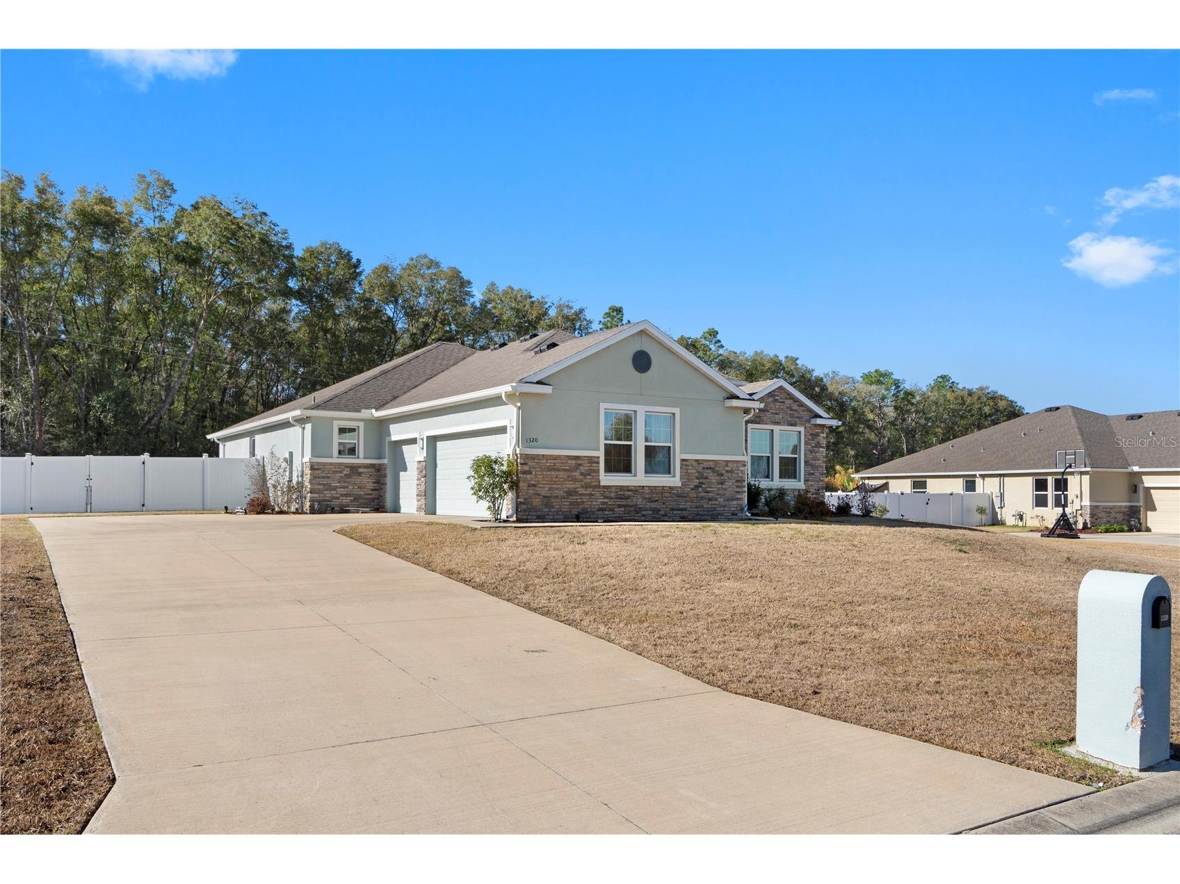 1320 SE 63rd Court Road Ocala FL 34472 G5108137 image1