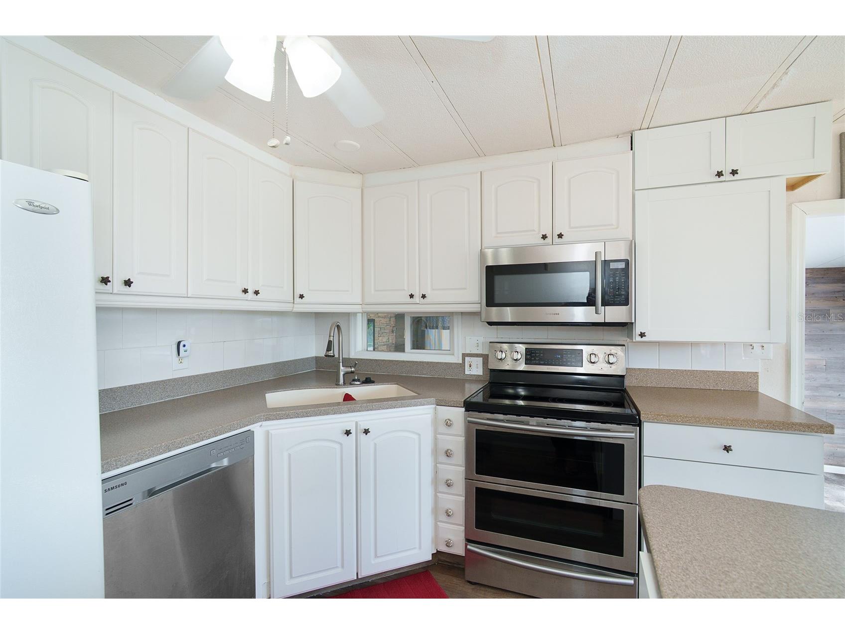 1320 Seagull Drive Englewood FL 34224 D6147289 image12