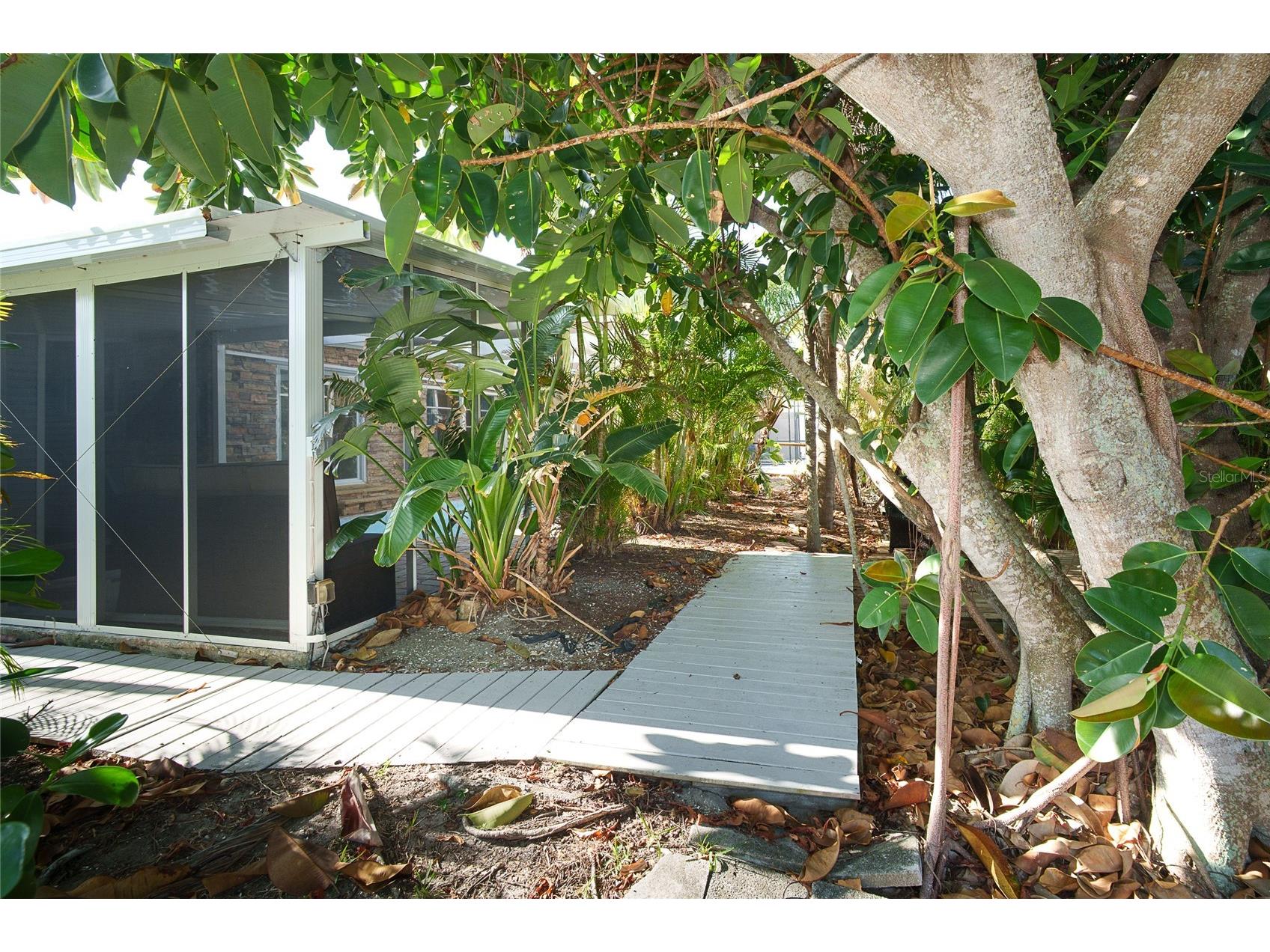 1320 Seagull Drive Englewood FL 34224 D6147289 image25