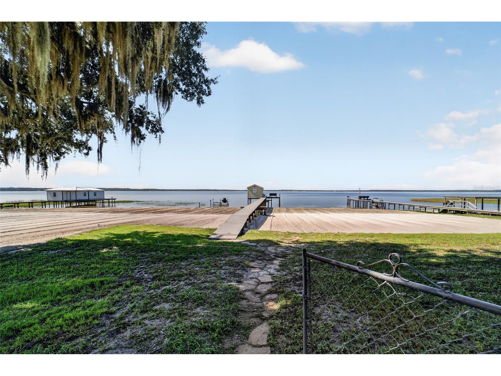 13200 E Highway 25 Ocklawaha FL 32179 - LAKE WEIR OM727638 image3