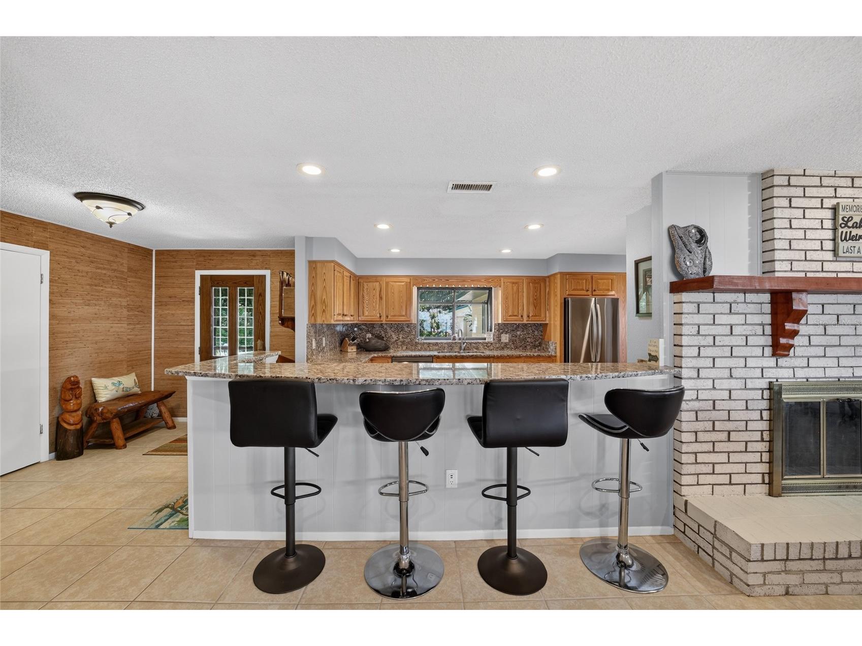 13200 E Highway 25 Ocklawaha FL 32179 - LAKE WEIR OM727638 image64
