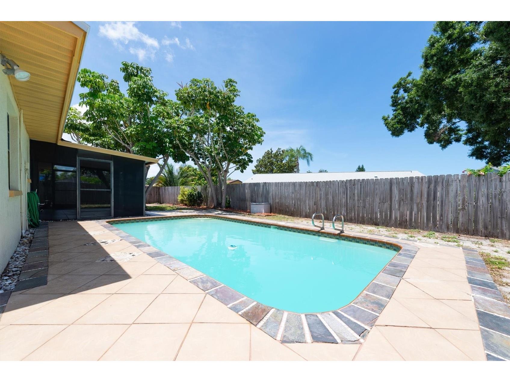 13200 Ridge Road Largo FL 33778 TB8515382 image24