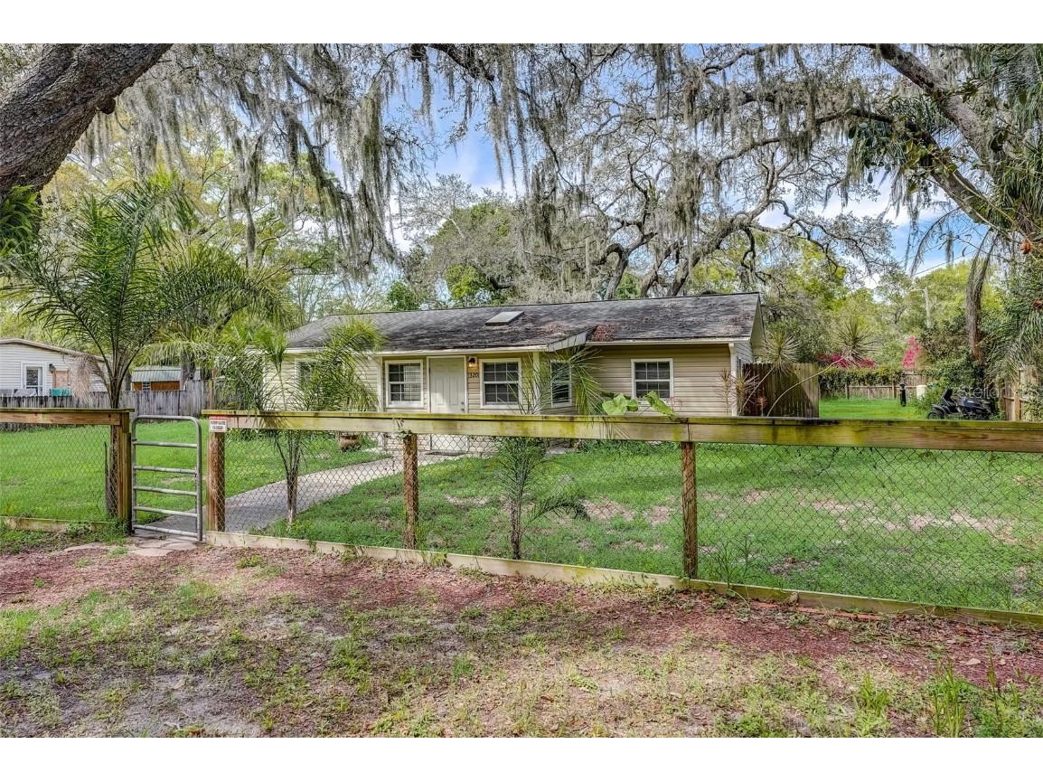 13201 Maple Street Odessa FL 33556 W7862794 image1