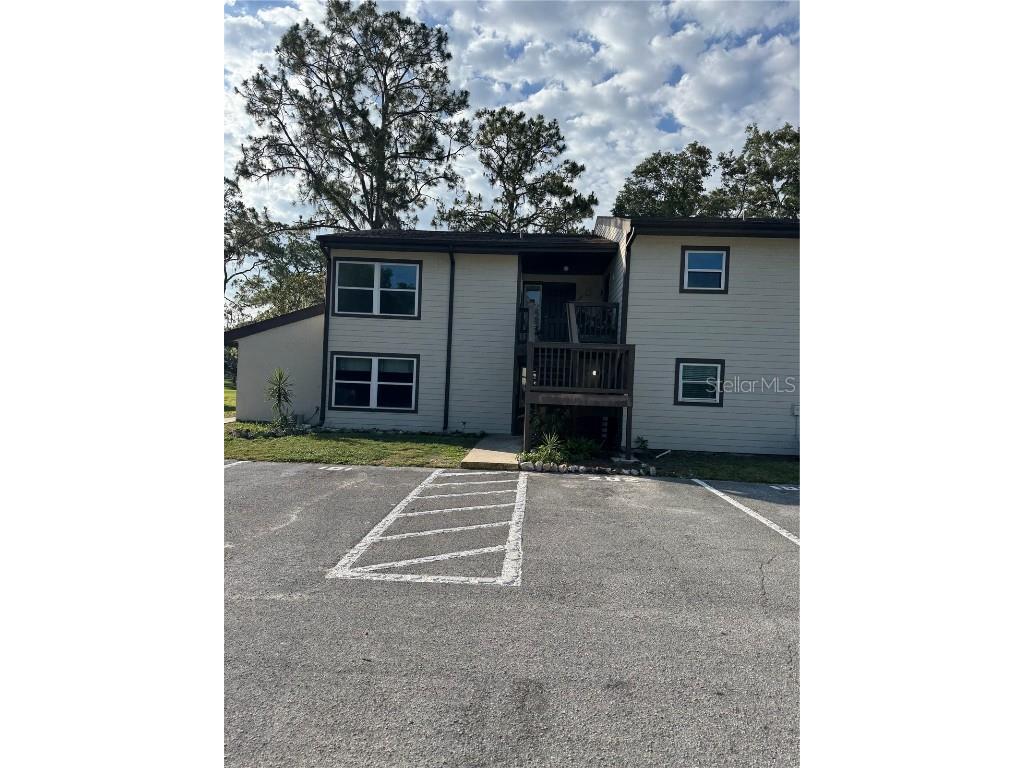13201 Sandalwood Drive #201 Wildwood FL 34785 OM702199 image1