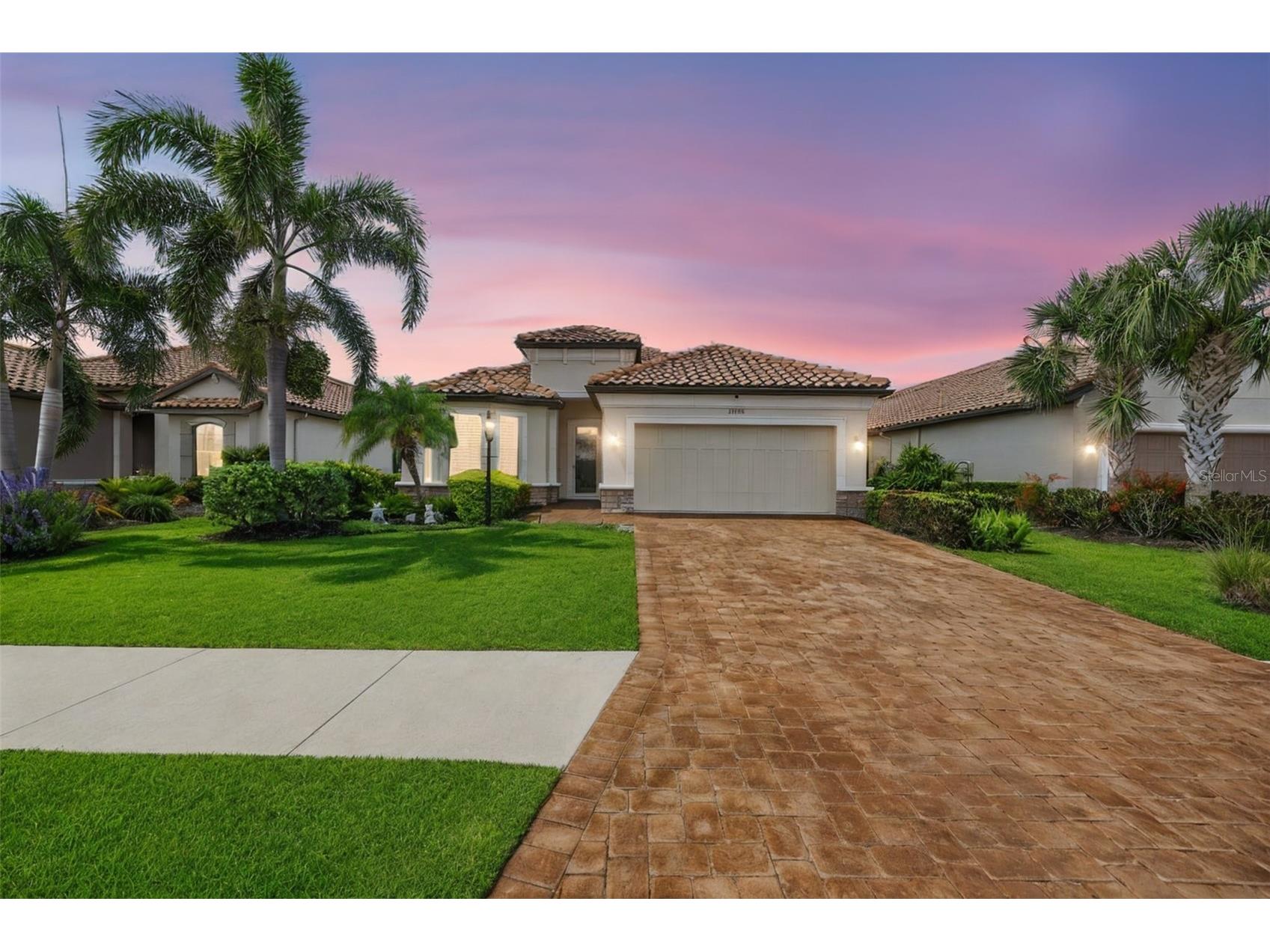 13202 Prima Drive Bradenton FL 34211 A4693160 image1